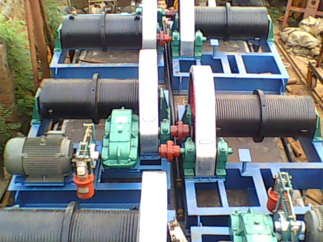 卷揚(yáng)啟閉機(jī)