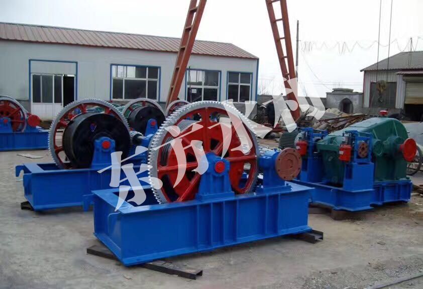 卷揚(yáng)啟閉機(jī)